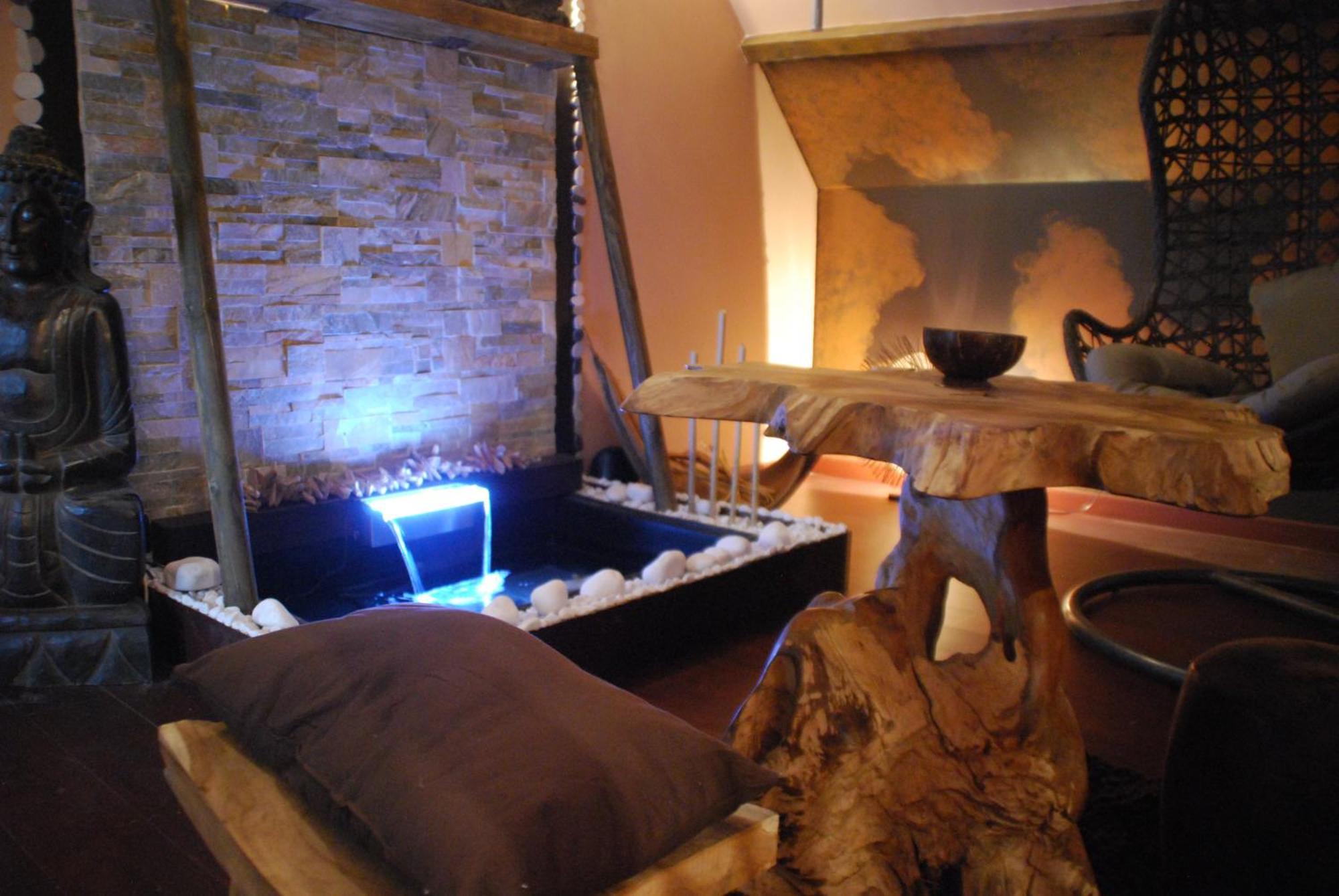 Chambres D Hotes ,Hotel ,Secret D'Une Nuit A Vicq Pres De Onnaing,Avec Piscine Zimmer foto